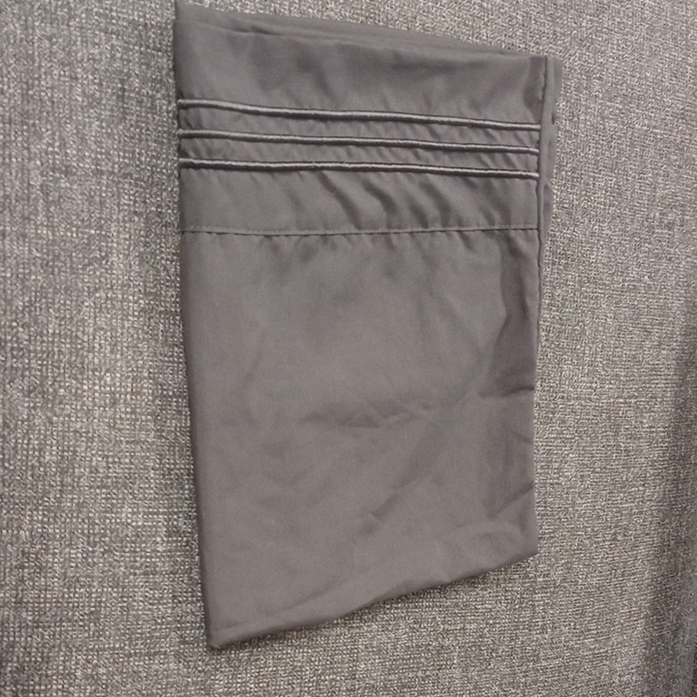 Gray Pleated Sleeve